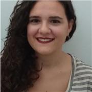 Soy graduada del arte. Me encanta ayudar a los demás y proporcionarles herramientas para que puedan aprender mejor